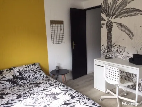 ROUBAIX - Immeuble de rapport 96 m² - Colocation 4 chambres avec SDB privatives - bonne rentabilité-