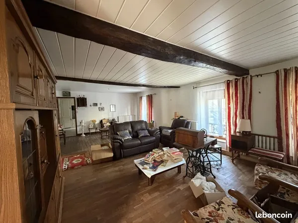 Propriété 4 pièces 170 m²