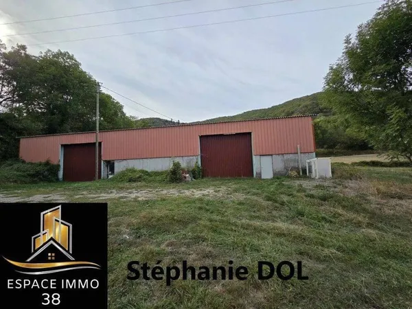Entrepôt 400 m²