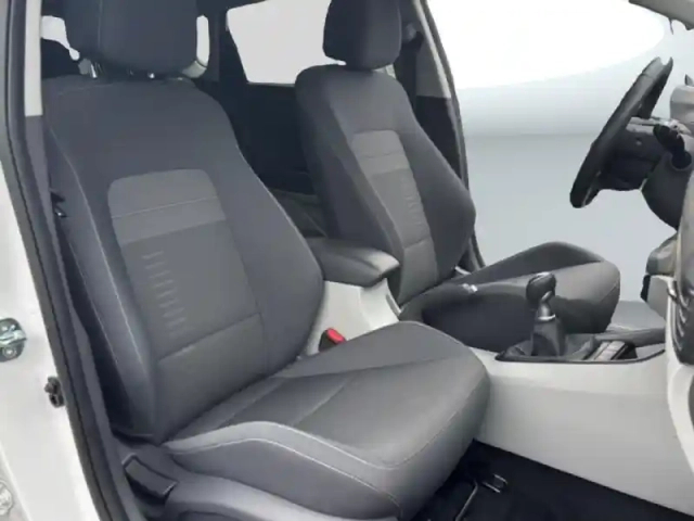 Hyundai Bayon 1.0 t-gdi 100ch creative — photo 15
