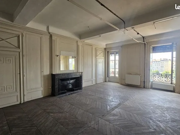 Appartement 4 pièces 120 m²