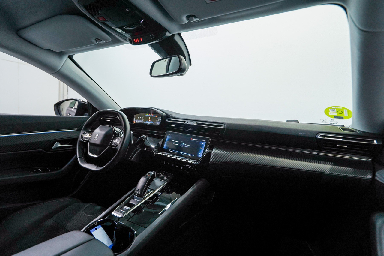 Peugeot 508 — photo 31