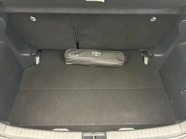 Toyota Yaris 70 vvt-i dynamic — photo 10