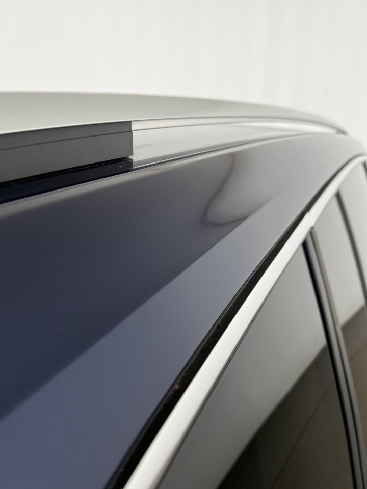 Volkswagen Touran — photo 47