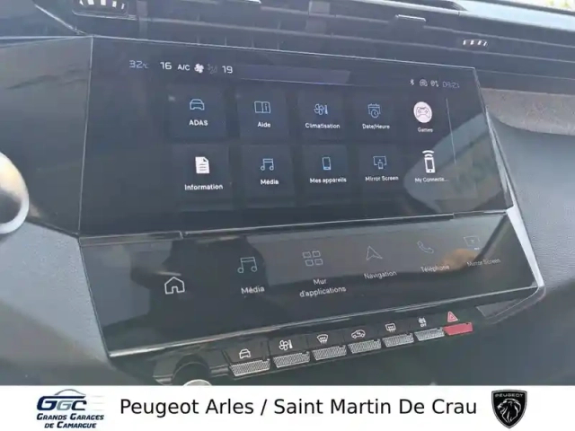 Peugeot 308 hybrid 145 e-dcs6 — photo 20