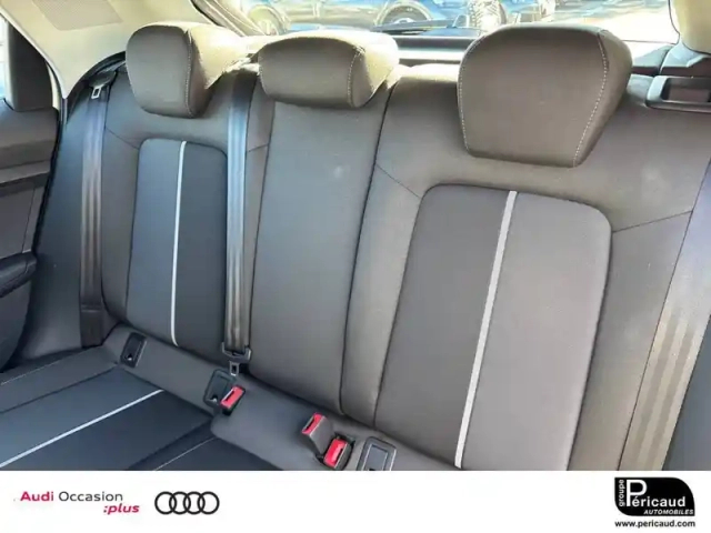 Audi A1 allstreet 25 tfsi 95 ch bvm5 — photo 7