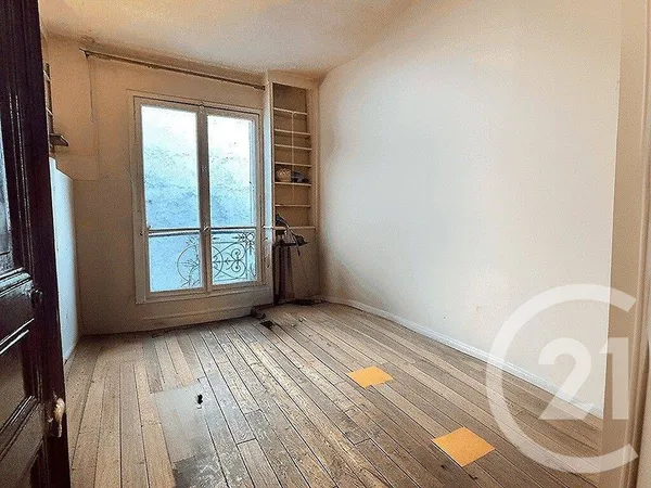 Appartement 1 pièce 9 m²