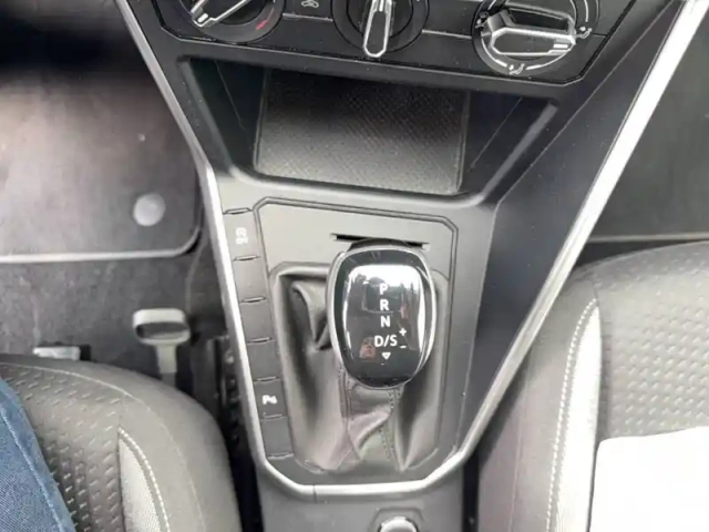 Volkswagen Polo 1.0 tsi 95 s&amp;s dsg7 — photo 17