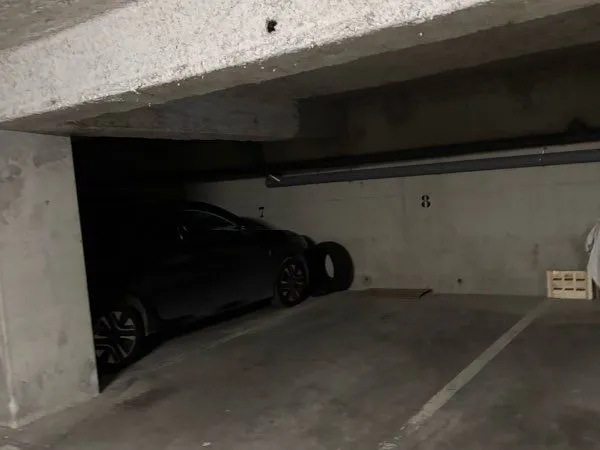Parking bussy saint Georges