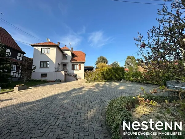 À vendre - Grande maison de plus de 200 m² à Kutzenhausen