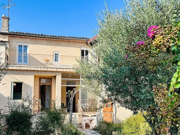 Maison 7 pièces 170 m²