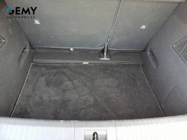 Renault Megane e-tech ev60 220 ch optimum charge — photo 6