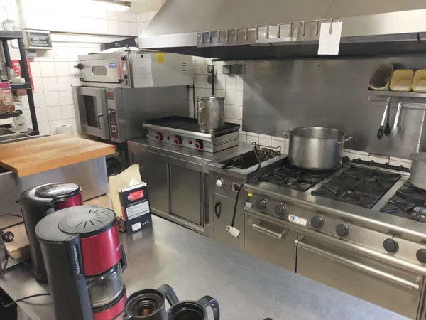 Vente bar tabac FDJ restaurant avec grand parking