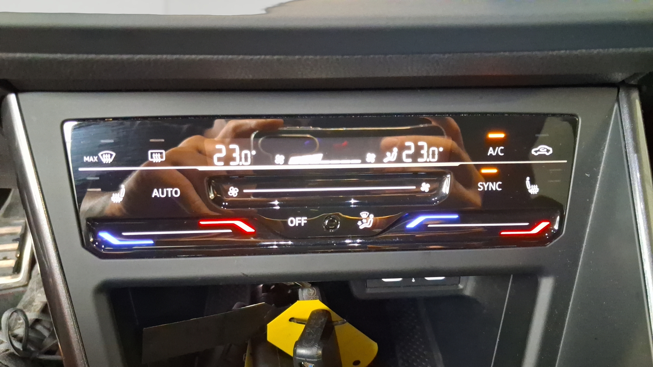 Volkswagen Polo 2.0 TSI 207 S&amp;S DSG7 — photo 17