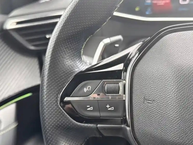 Peugeot 2008 puretech 130 s&amp;s eat8 — photo 20