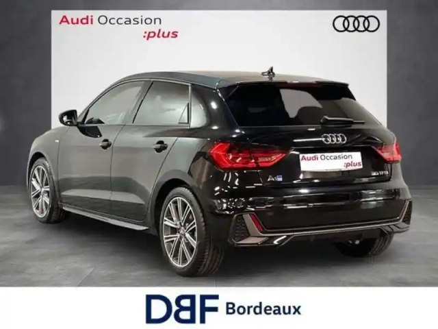 Audi A1 30 tfsi 116 ch s tronic 7 design — photo 3