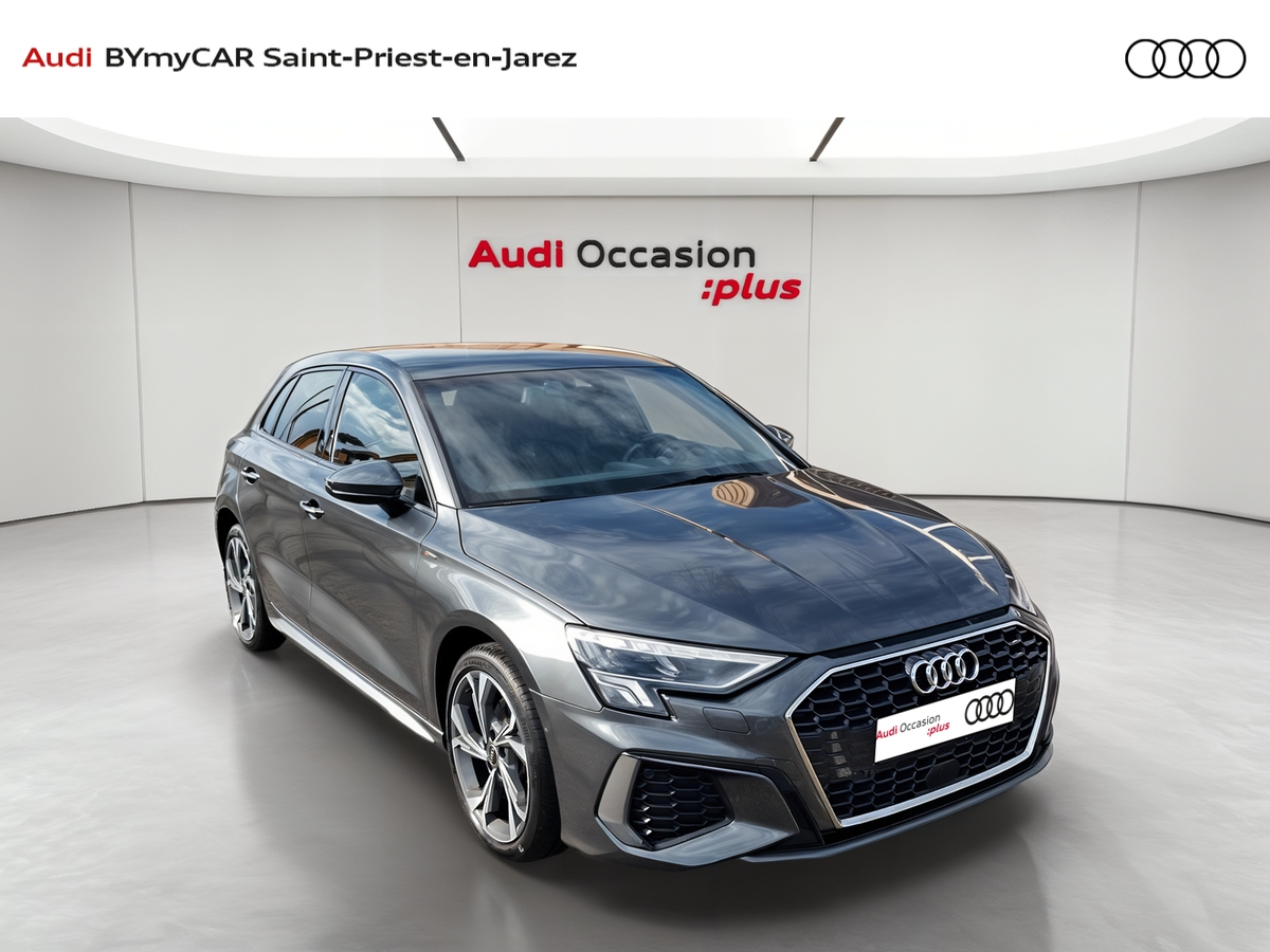 Audi A3 Sportback 40 TFSIe 204 S tronic 6 — photo 7