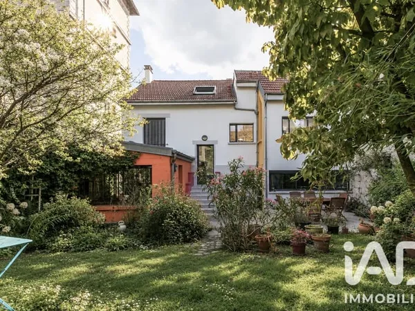 Maison 7 pièces 150 m²