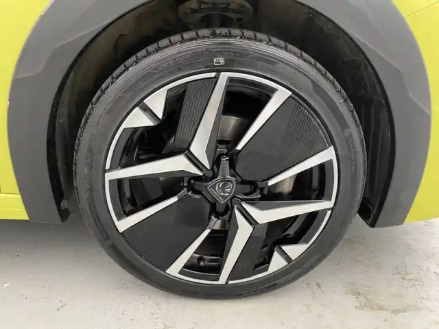 Peugeot 208 puretech 100 s&amp;s bvm6 — photo 2