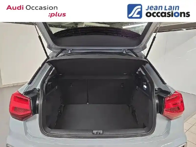 Audi Q2 35 tfsi 150 s tronic 7 — photo 10