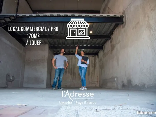 Local commercial 170 m² CAMBO LES BAINS