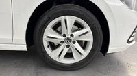 Renault Clio 1.5 dCi 100ch Evolution - 25 — photo 20
