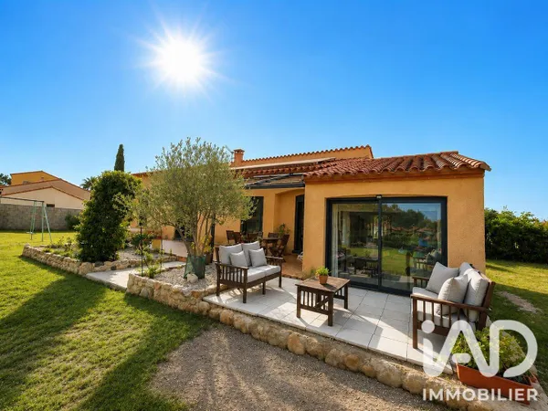 Maison de plain-pied 5 pièces 117 m²