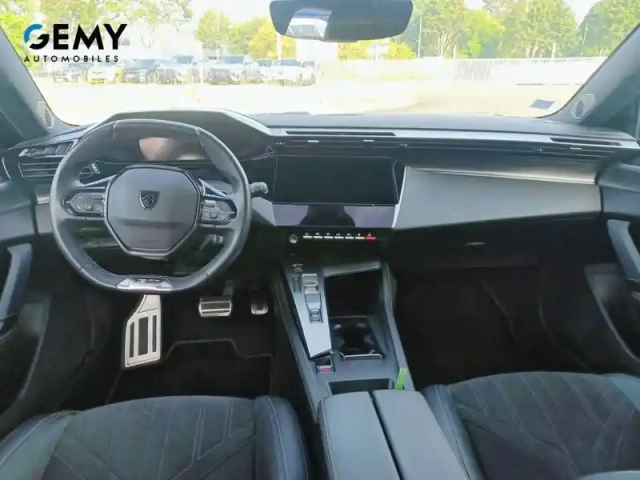 Peugeot 308 phev 180 e-eat8 — photo 8