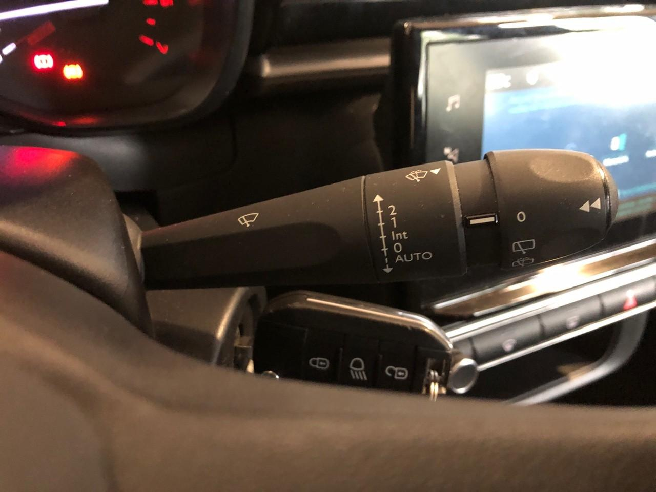Citroën C3 puretech 83 s&s bvm5 shine — photo 30