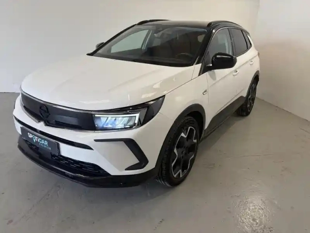 Opel Grandland 1.2 turbo 130ch gs — photo 4