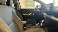 Toyota Yaris 116h Collection 5p — photo 15