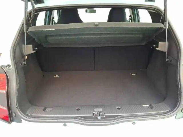 Renault Twingo iii e-tech — photo 18