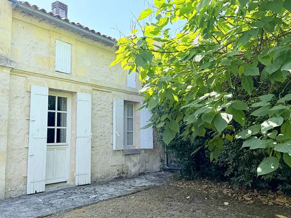 Maison en pierre de 30.93 m2