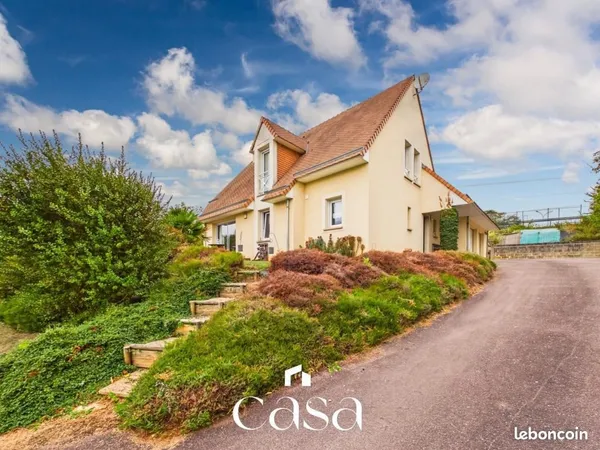 Maison 7 pièces 180 m²