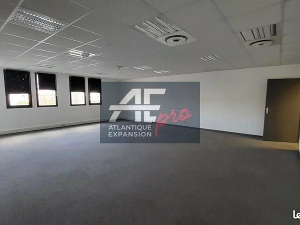 Bureaux 179 m² SAINT NAZAIRE