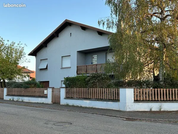 Maison individuelle important potentiel d'aménagement