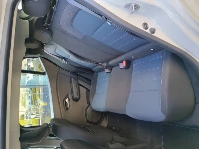 Dacia Sandero eco-g 120 auto — photo 39