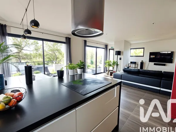Appartement 3 pièces 111 m²