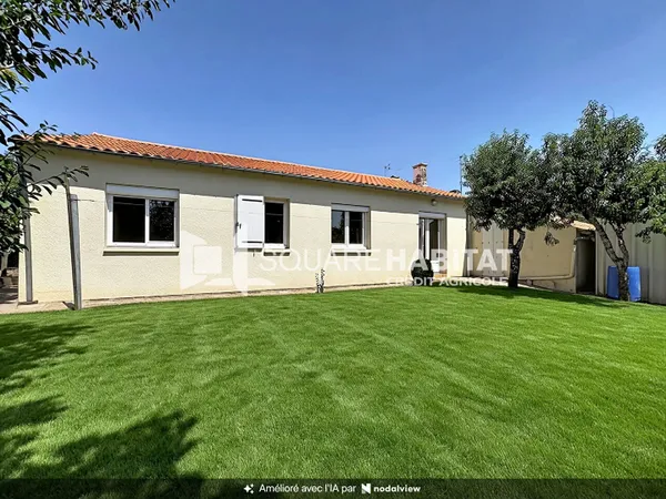 Maison de plain-pied à Neuil-les-Aubiers ? Beau potentiel à découvrir !