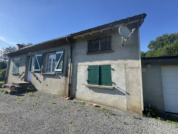 MAISON DE CAMPAGNE SUR TERRAIN DE 4 600 M2