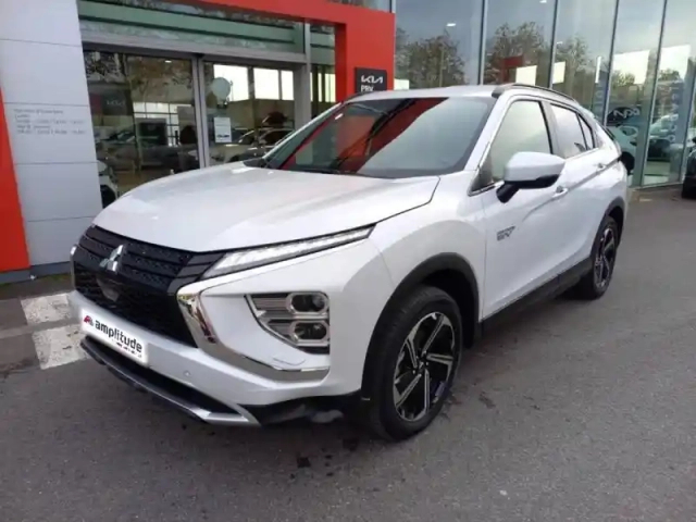Mitsubishi Eclipse cross 2.4 mivec phev 188ch business 4wd — photo 1