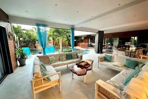 Propriété 12 pièces 374 m²