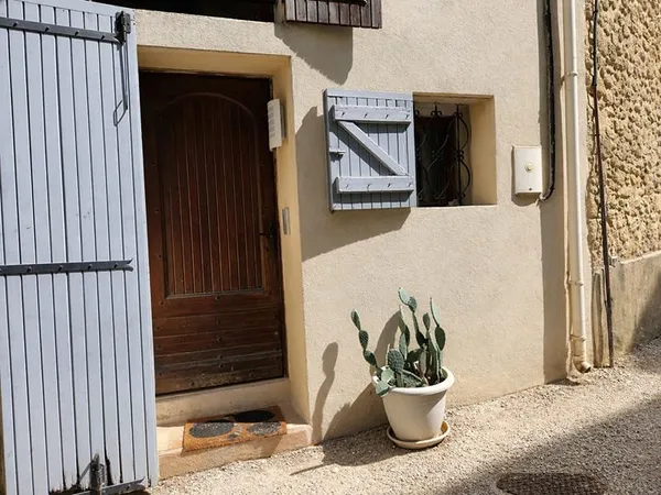 EXCLUSIVITE A BEDARRIDES - SORGUES - ORANGE - COURTHEZON - PROCHE AVIGNON - MAISON A VENDRE AVEC TER