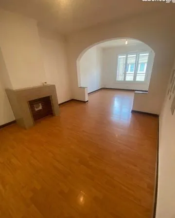 Appartement sur grand grand garage
