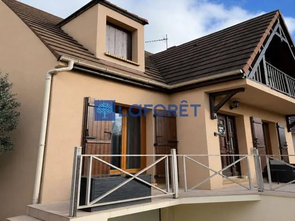 Maison 5 pièces 111 m²
