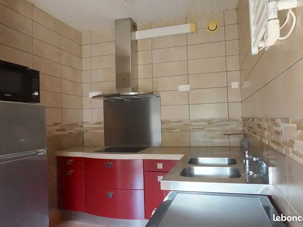 Avenue d'argenton - appart t2 - rdc - 40m2