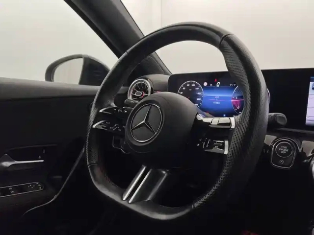 Mercedes Classe A 200 d — photo 25