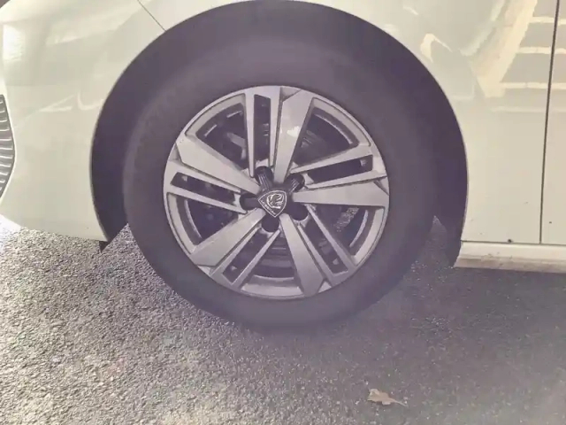 Peugeot 308 puretech 130ch s&amp;s bvm6 — photo 33