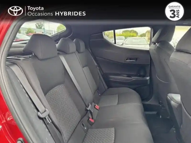 Toyota C-Hr 2.0 hybride 184ch design e-cvt — photo 7