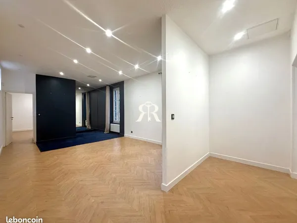 Local 60 m² Clermont-Ferrand